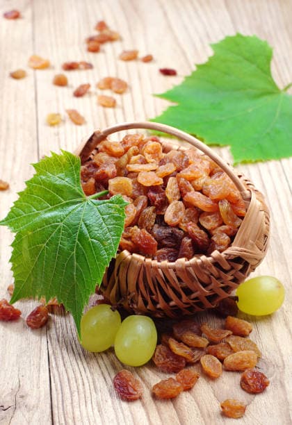 تصویر 2 از خرید کشمش پلویی طلایی + قیمت فروش استثنایی